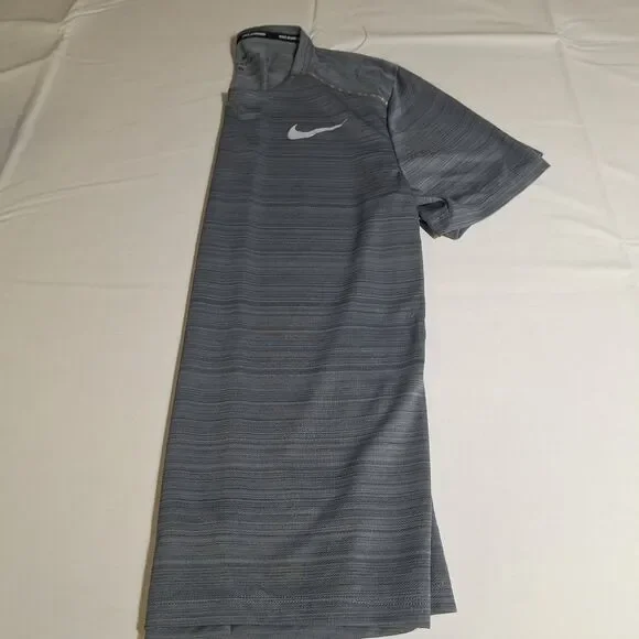 Nike Grey Striped Dri-Fit Running Miler Tshirt Athletic Workout Athleisure Sz M - Picture 8 of 8